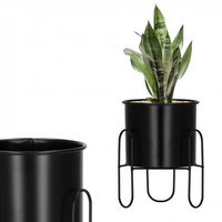 Support de plante en métal avec cache-pot forme originale