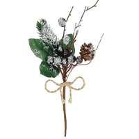 Branche décorative avec pomme de pin Décoration d'hiver avec baie d'aronia